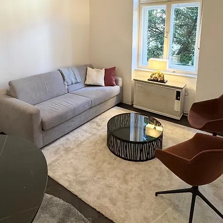 Exklusives Designer-apartment In Altbogenhausen Hochwertige Ausstattung Fuer Hoechste Ansprueche