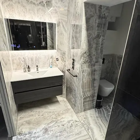 Exklusives Designer-apartment In Altbogenhausen Hochwertige Ausstattung Fuer Hoechste Ansprueche