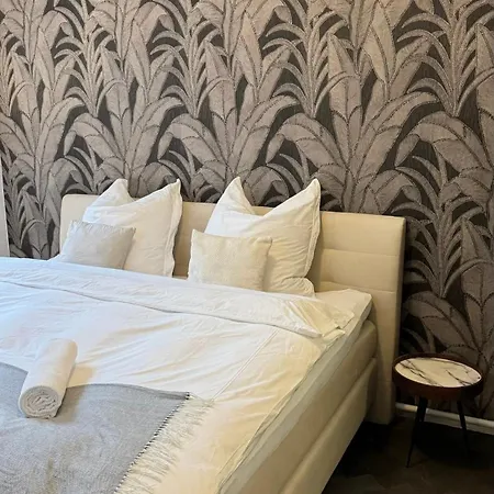 Exklusives Designer-apartment In Altbogenhausen Hochwertige Ausstattung Fuer Hoechste Ansprueche Apartment München